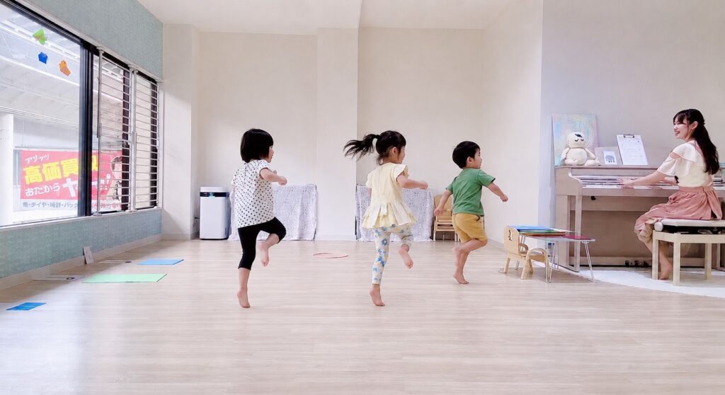 熊本市のリトミック教室｜親子で楽しむリトミック体験